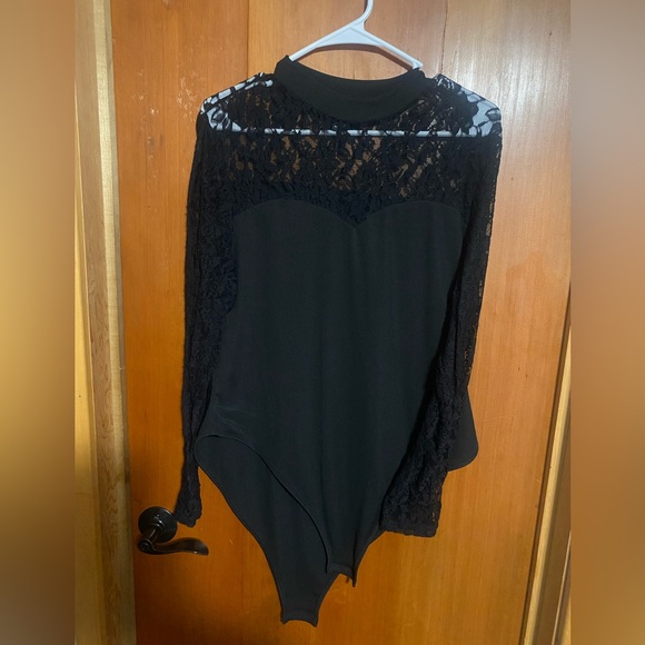 Black lace bodysuit - Picture 2 of 3